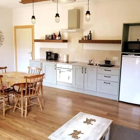 Spacious With Mountain View -2 Bed Апартаменты Кийан